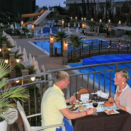 Dizalya Palm Garden Hotel Konaklı