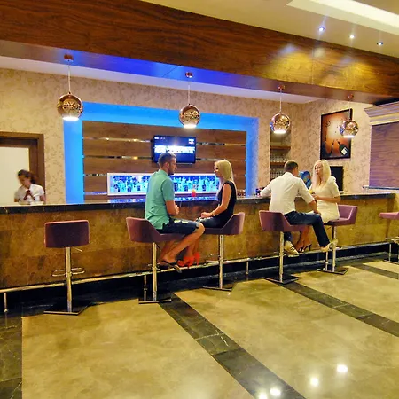 מלון Dizalya Palm Garden 5*