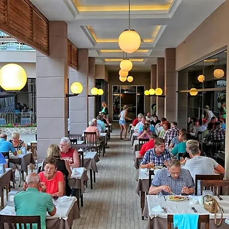 Hotel Dizalya Palm Garden