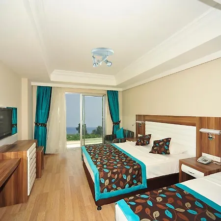 Dizalya Palm Garden 5* Konaklı