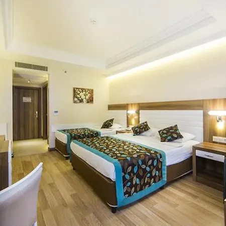 Dizalya Palm Garden אלאניה