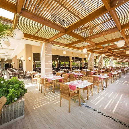 Dizalya Palm Garden 5* Konaklı