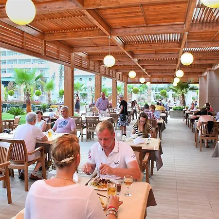 Dizalya Palm Garden מלון 5*